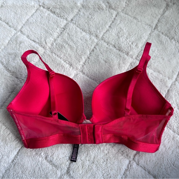 Victoria's Secret | Bright Cherry Bombshell Push Up Bra | Size 34C - Picture 3 of 11